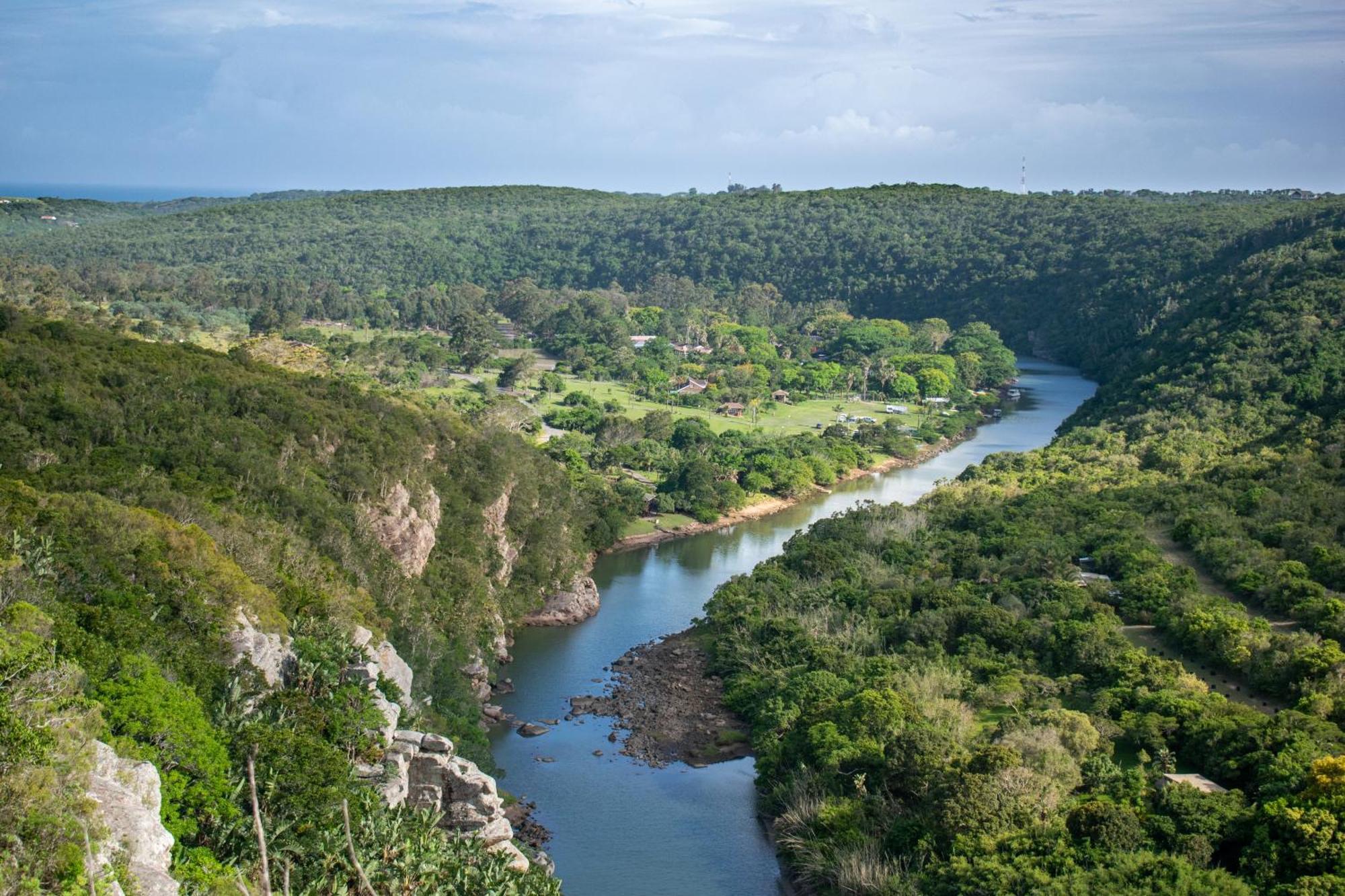 Areena Riverside Resort Kwelera Kültér fotó
